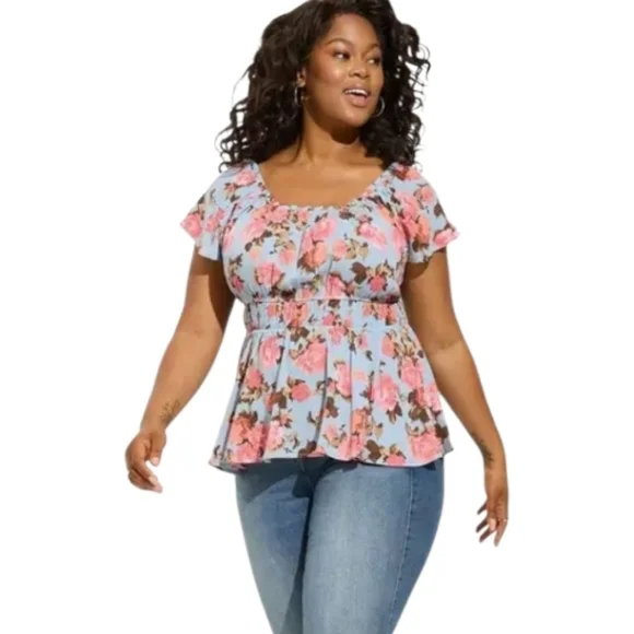 Torrid Babydoll Gauze Short Flutter Sleeve Top Light Blue Pink Floral - Picture 2 of 8